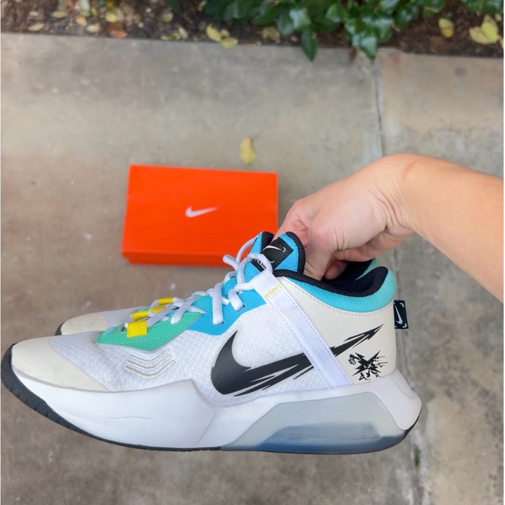Nike zoom shoes women’s 8